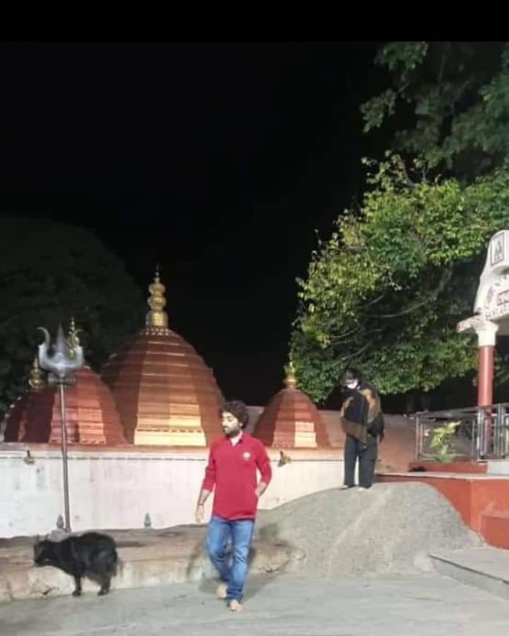 Arijit Singh visited Kamakhya Temple
