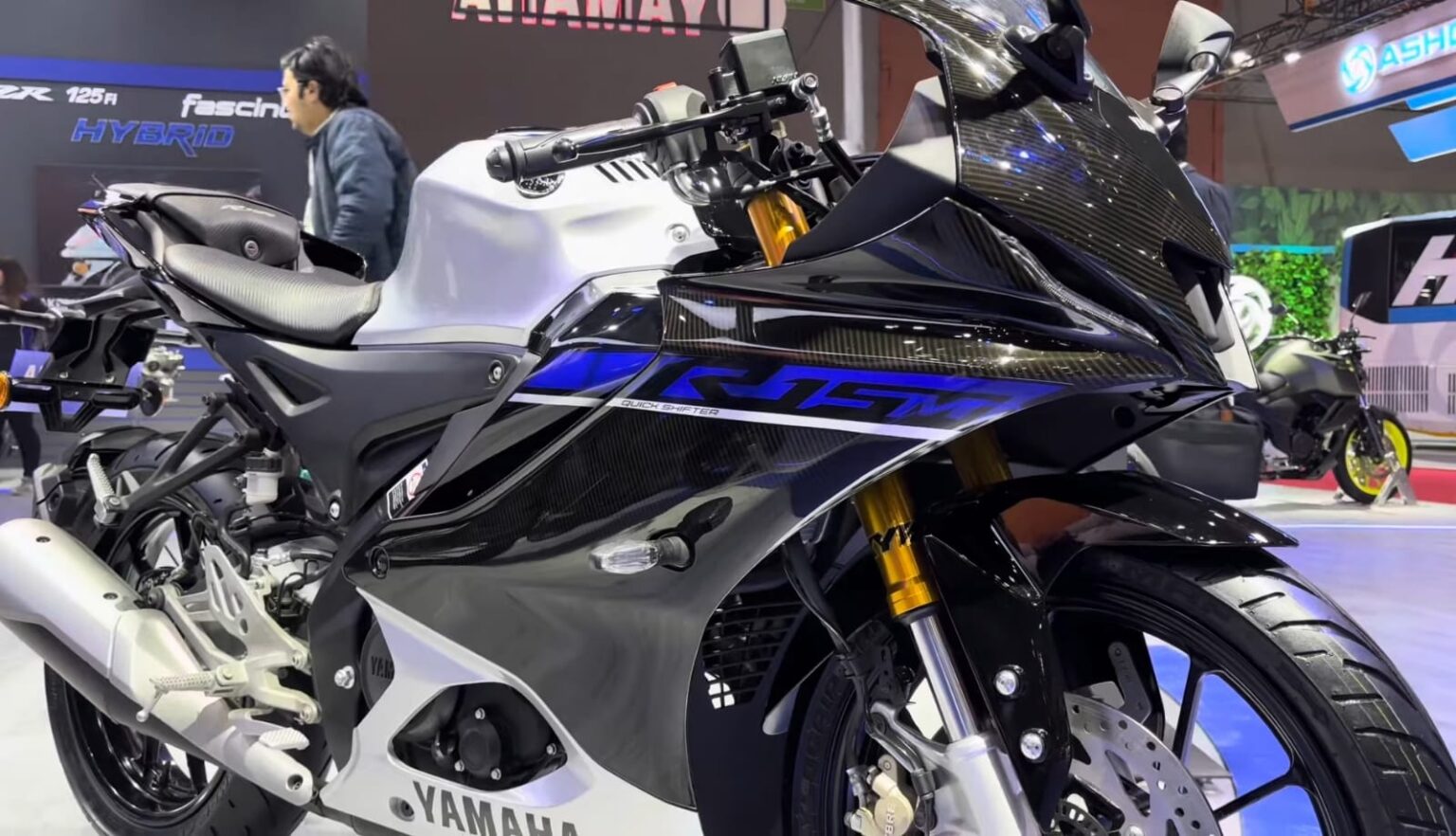 Yamaha R15M Carbon Edition Launch date: price, design - Assam Story